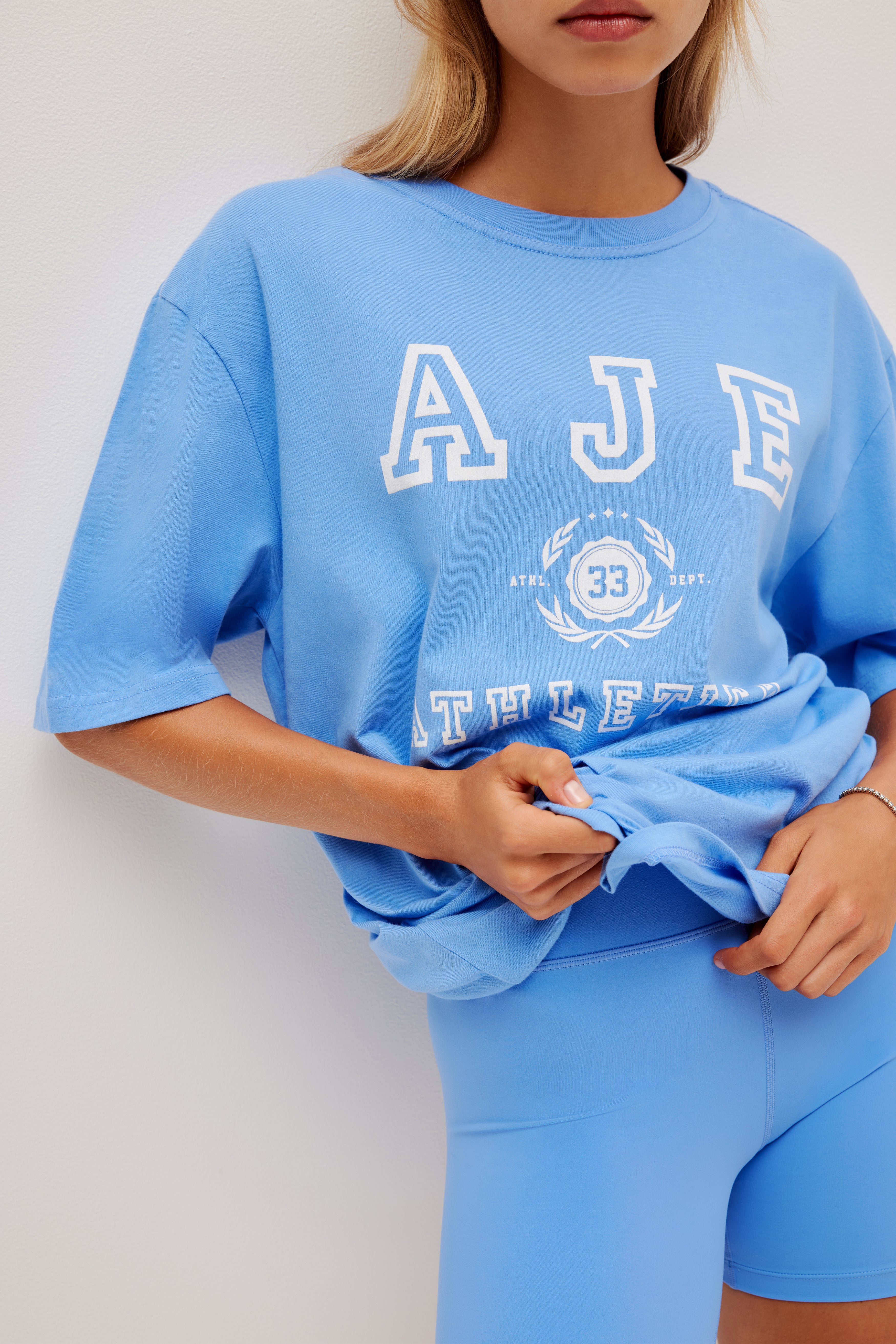 Heritage Logo Tee 102 - Image 4