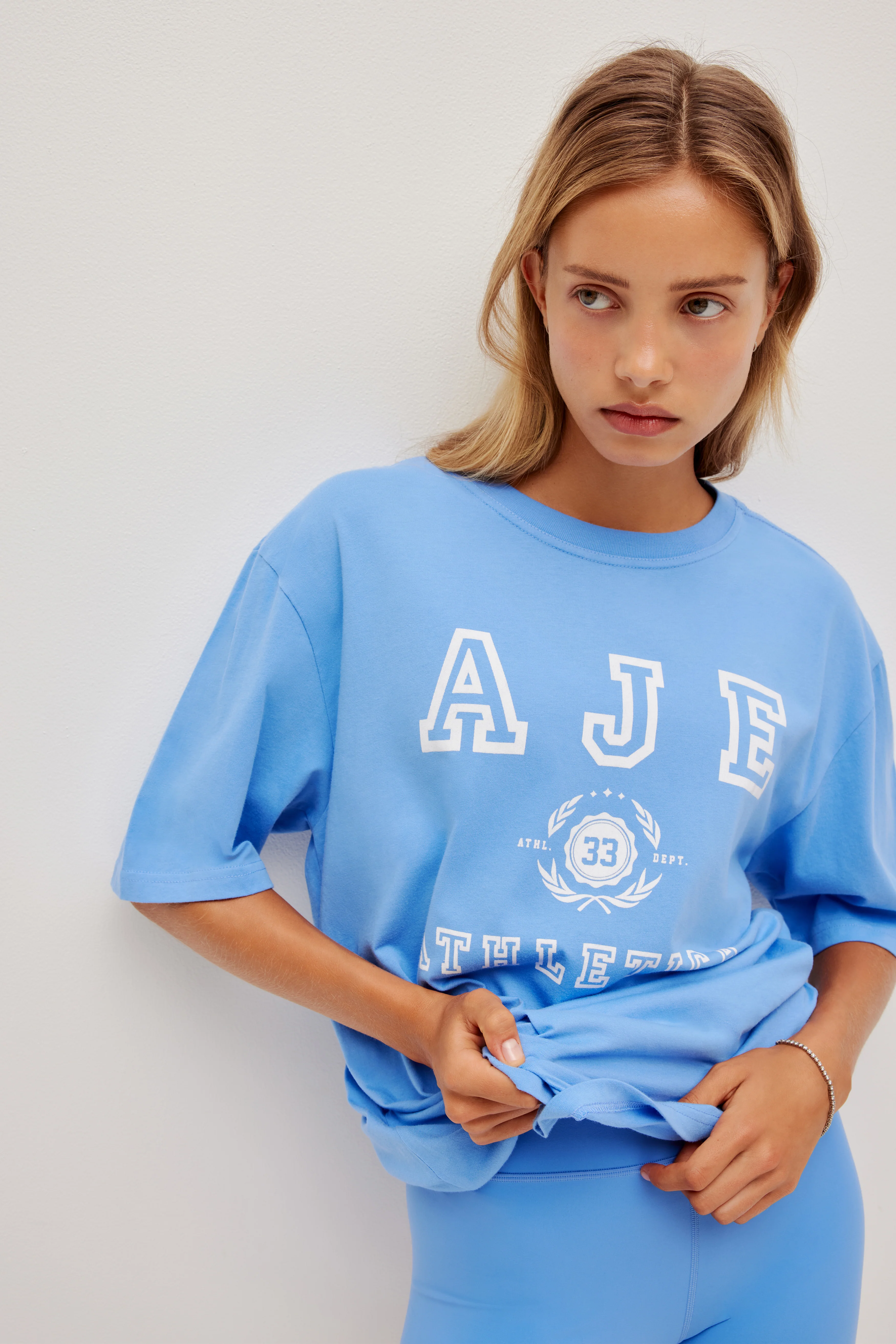 Heritage Logo Tee 102 - Image 9