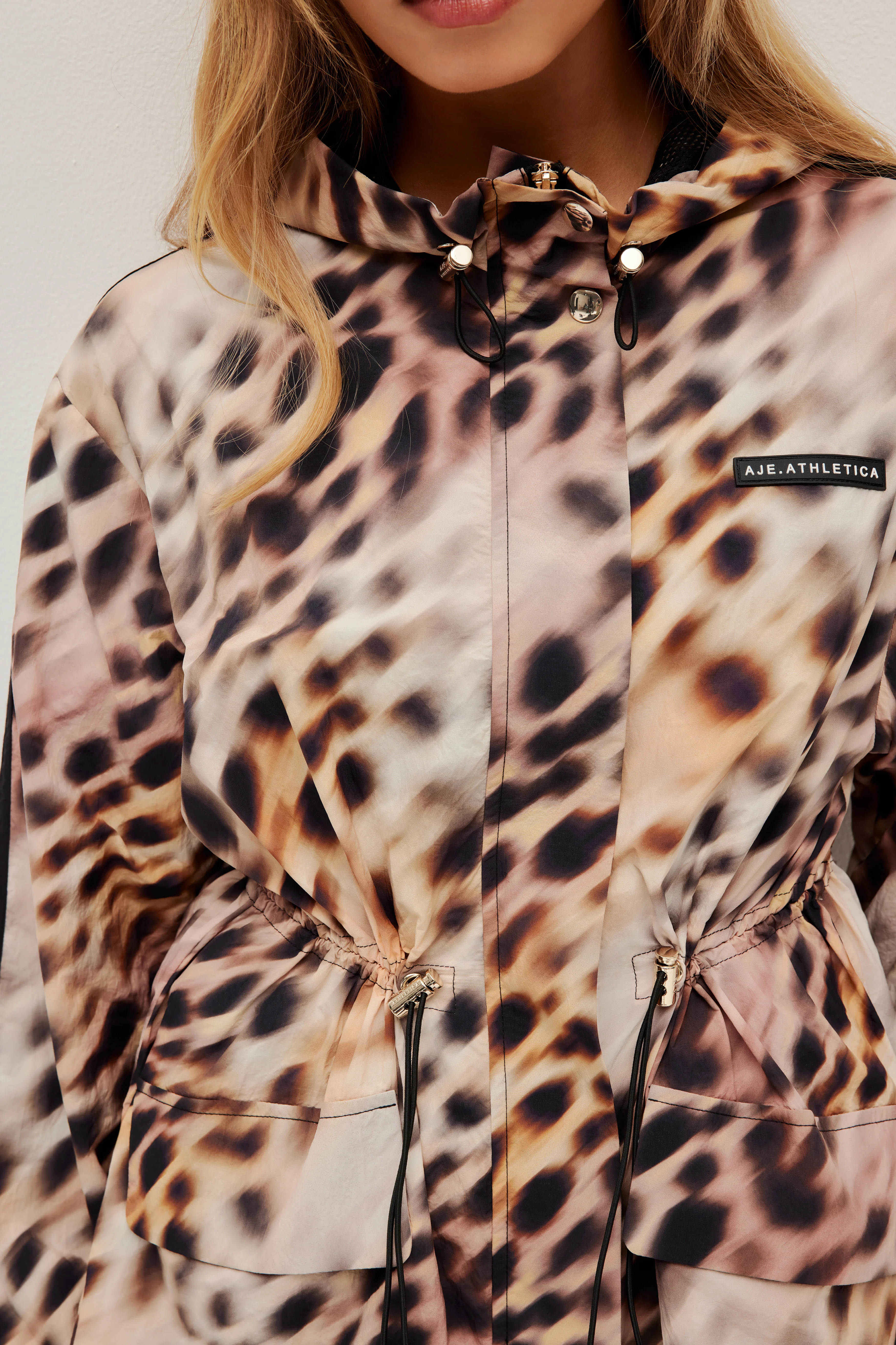 Hooded Spray Jacket 790 - Image 4