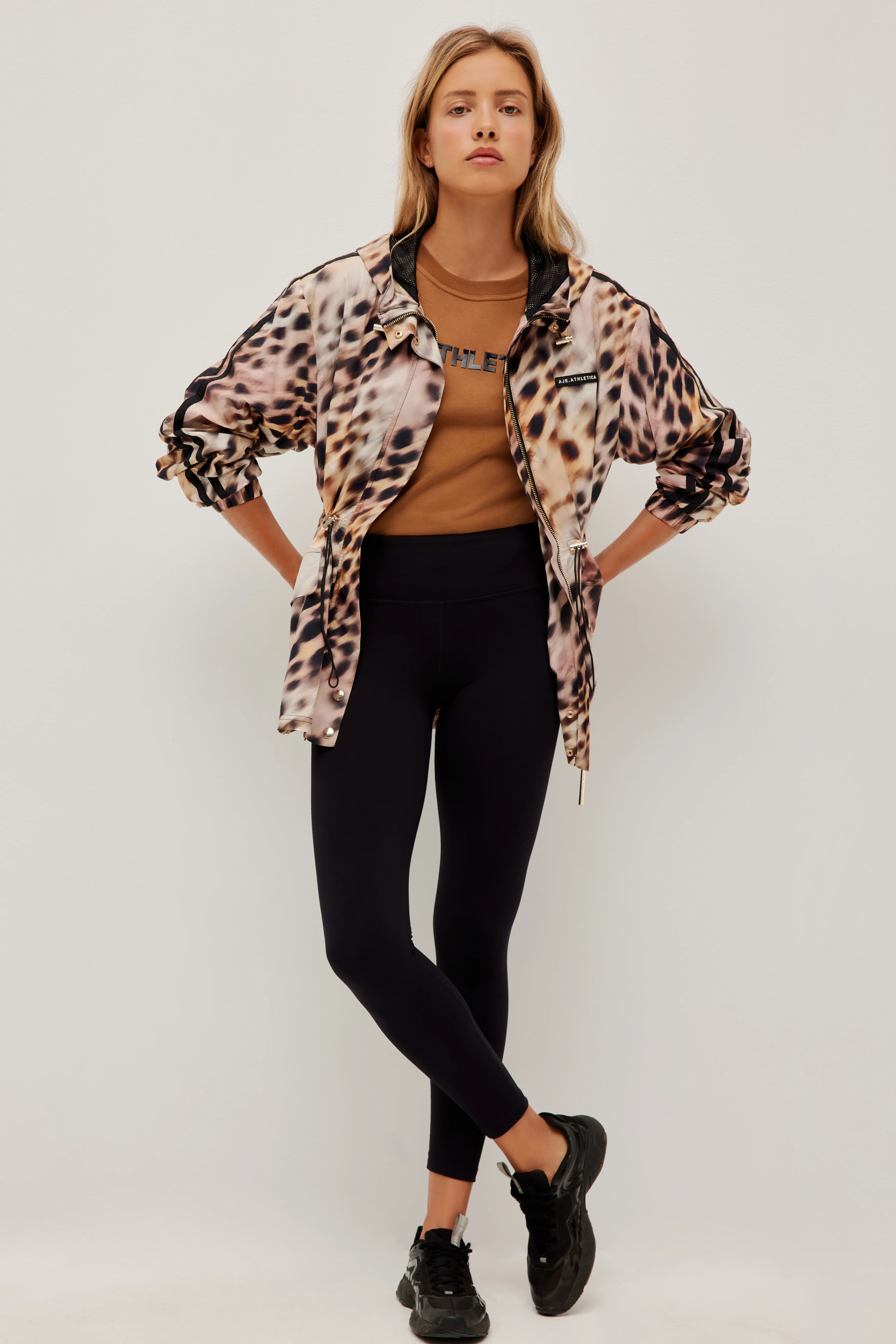 Hooded Spray Jacket 790 - Image 9