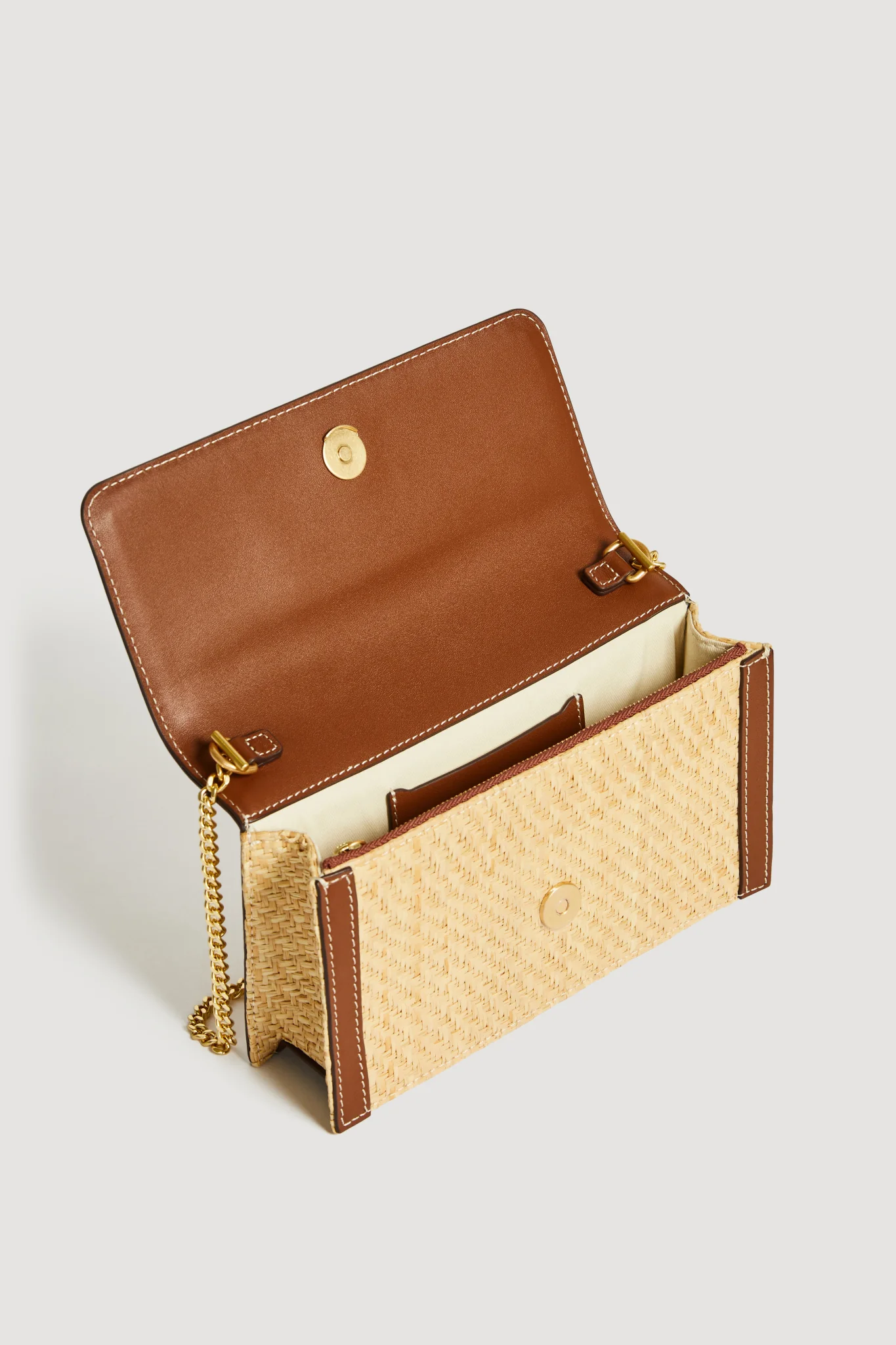 Laurie Chain Clutch - Image 3