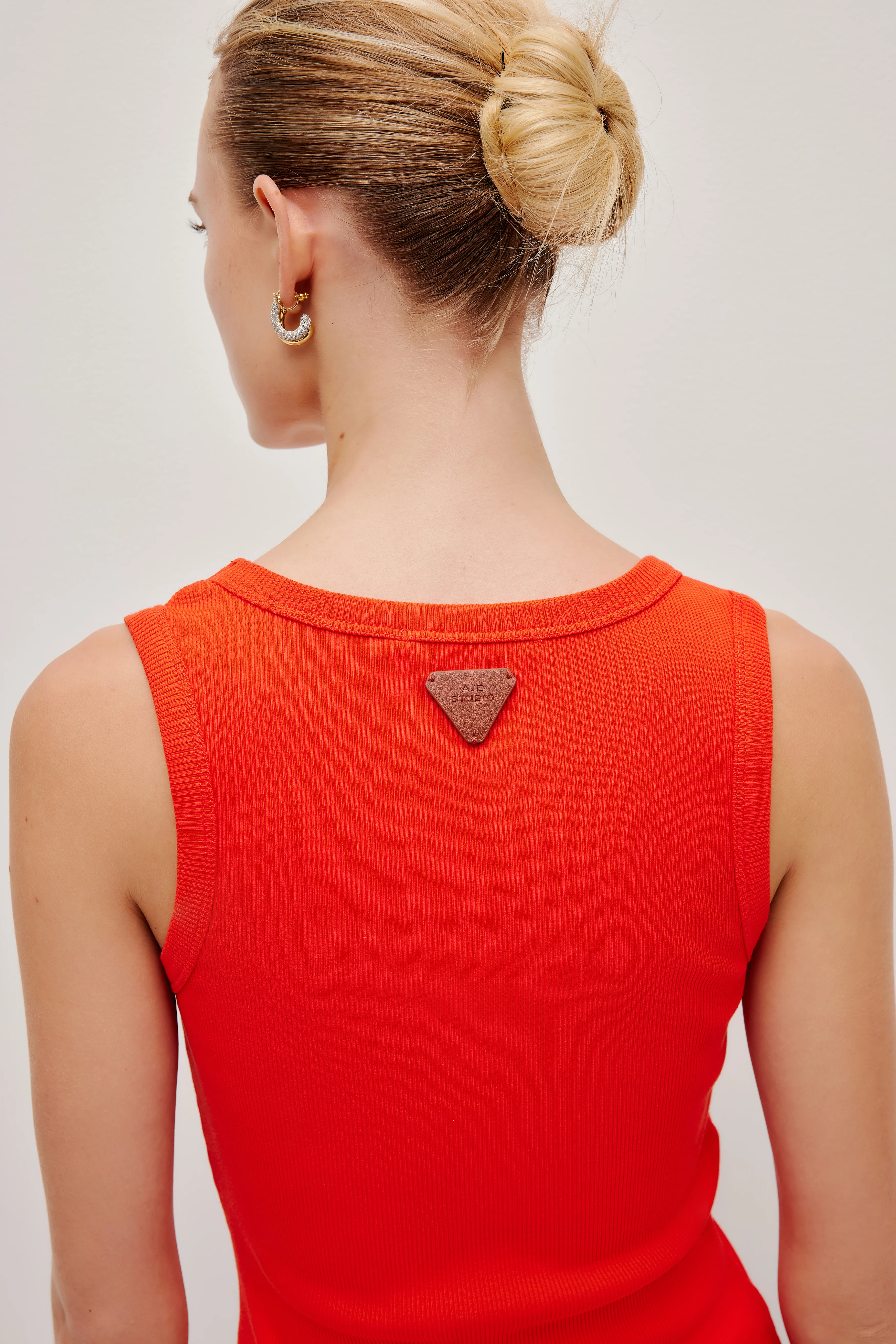 Monroe V-Neck Tank - Image 4