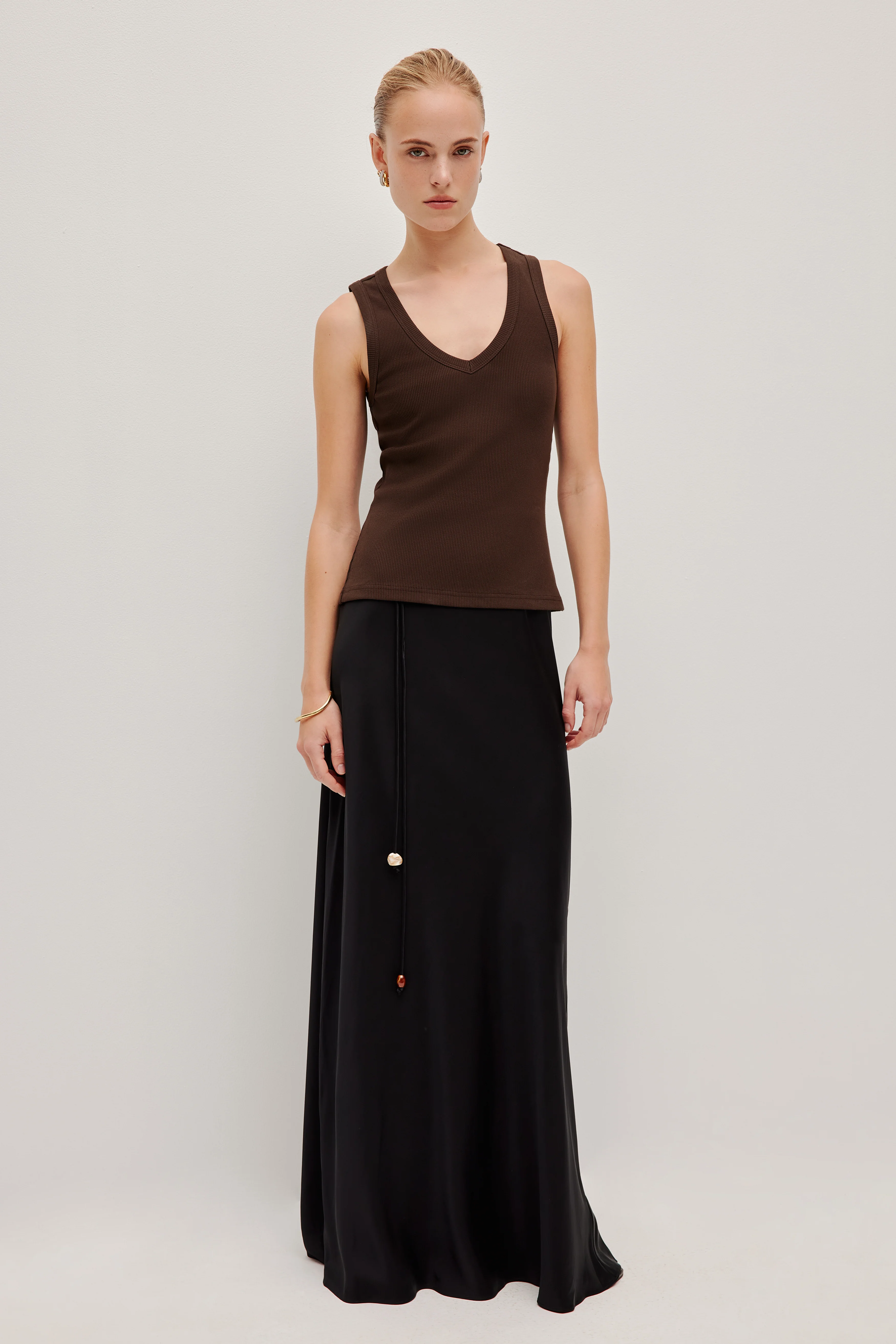 Monroe V-Neck Tank - Image 8