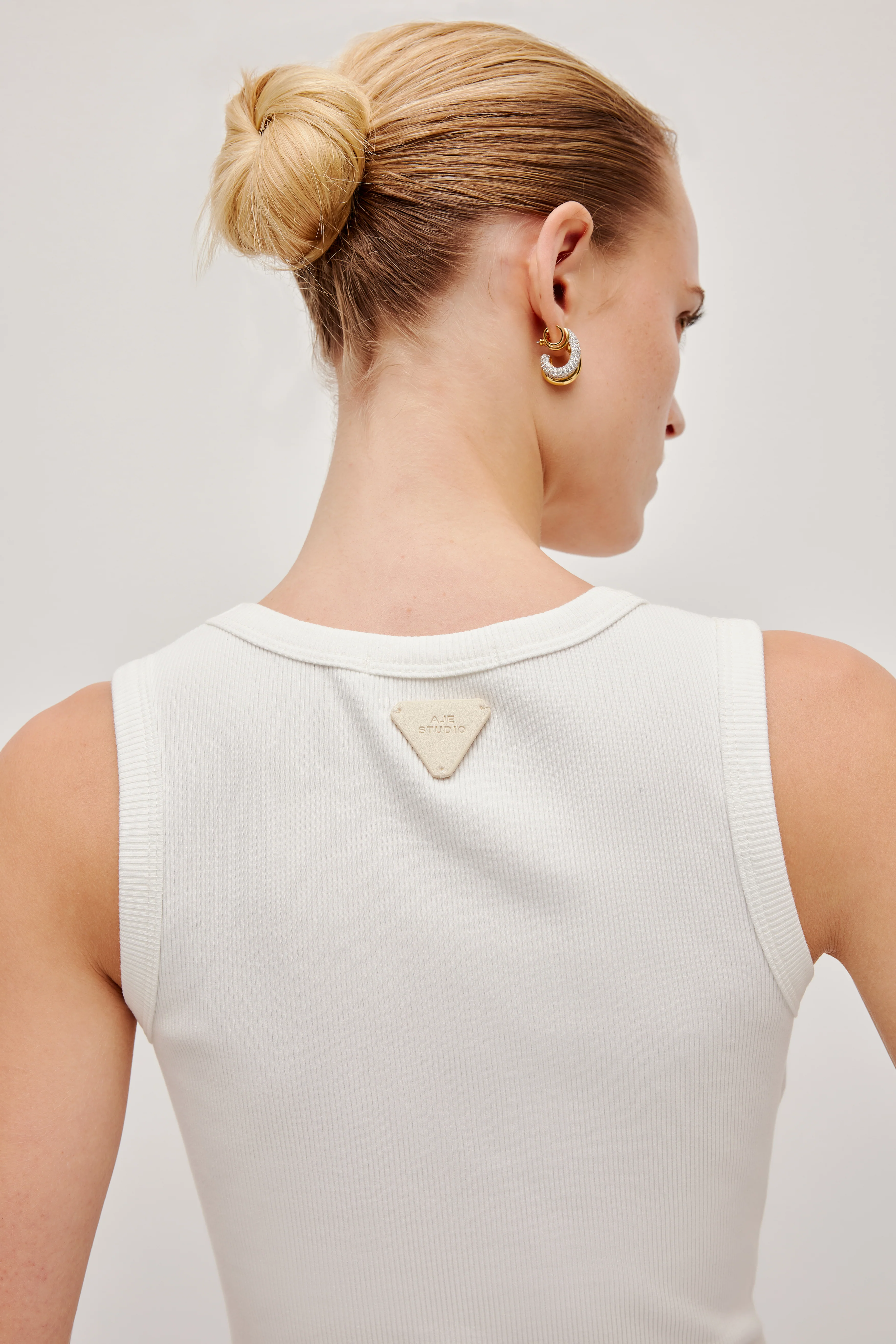 Monroe V-Neck Tank - Image 4