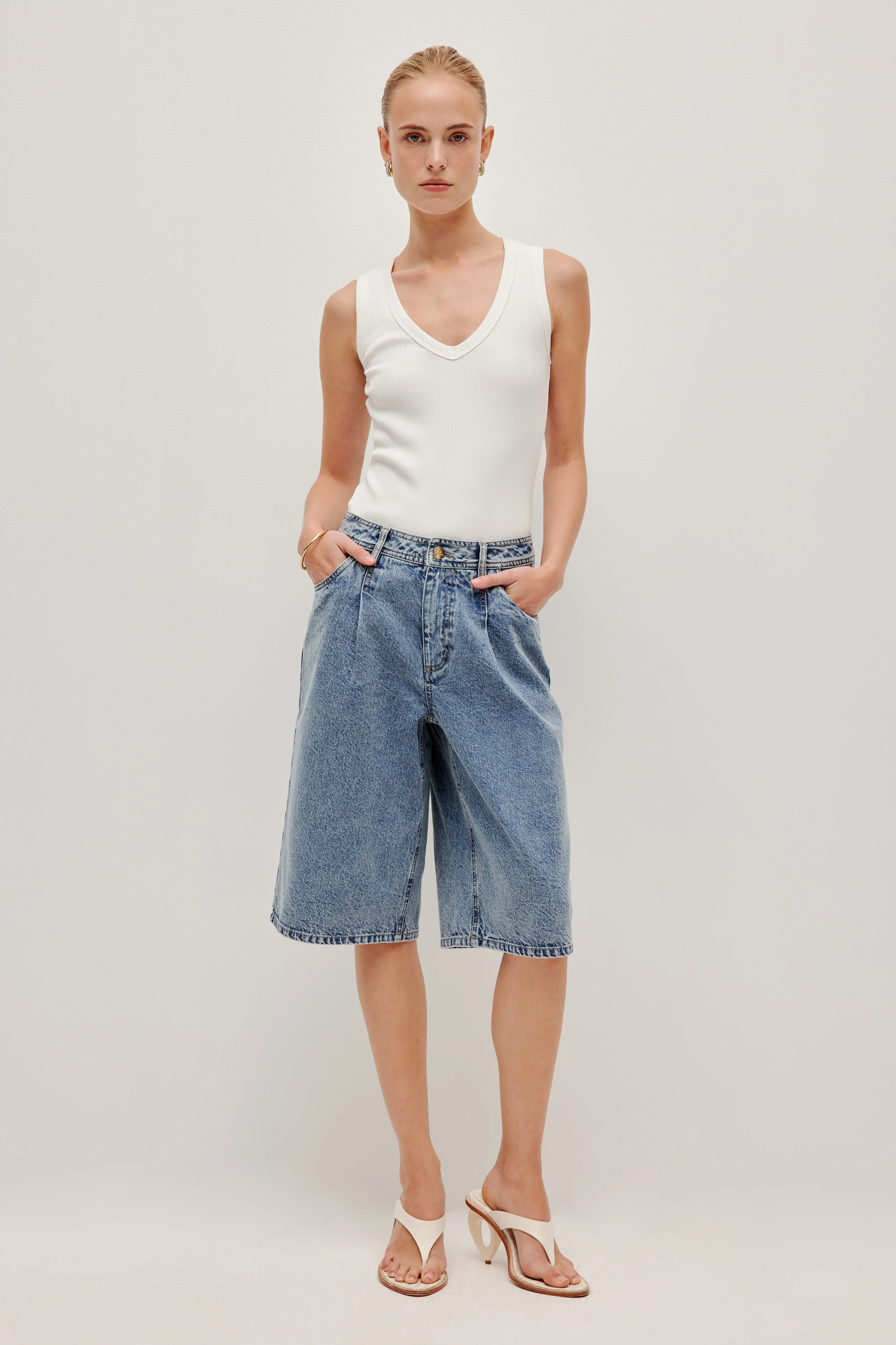 Monroe V-Neck Tank - Image 5