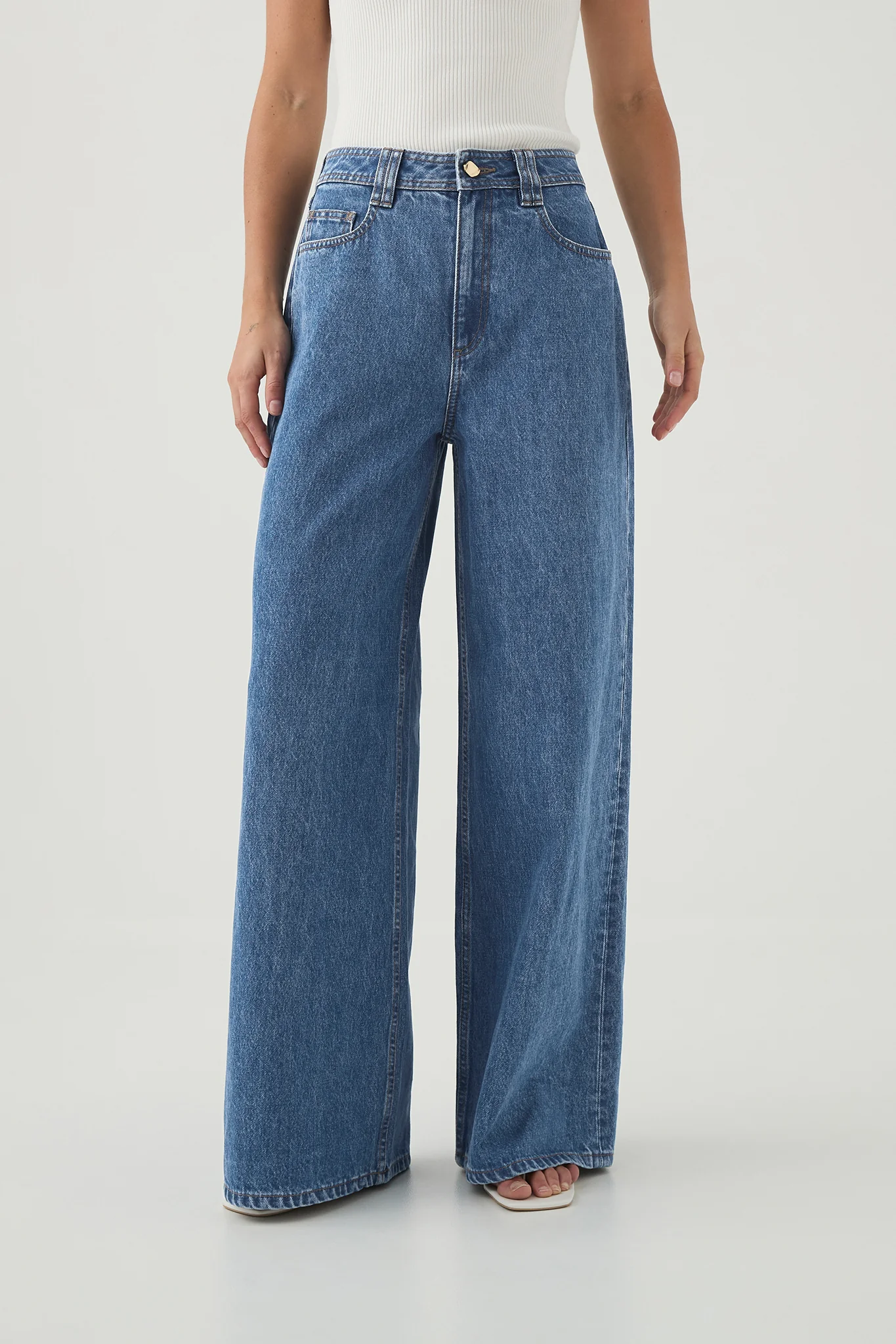 Rylan Extra Wide Leg Jean - Image 3